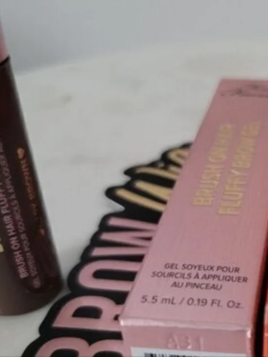 Too Faced Brow Wing Tinted Brow Gel with Light Pink Cap - Picture 2 of 3